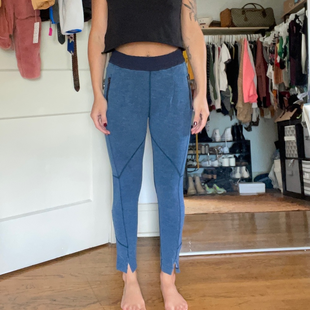 Blue lululemon joggers
